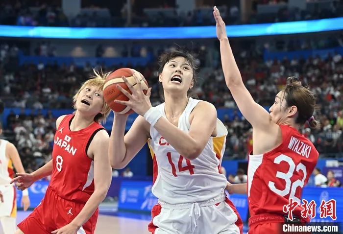 险胜日本队，中国女篮第七次获得亚运会冠军