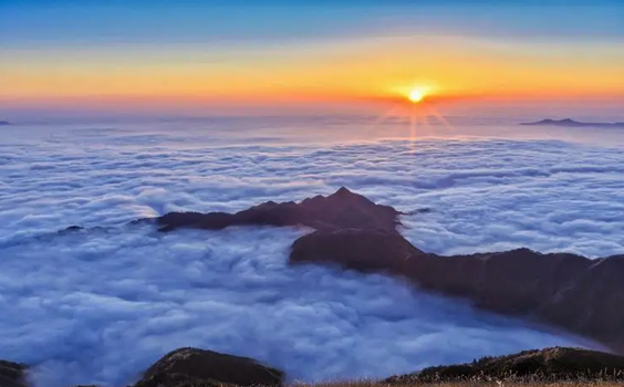 武功山云海只有早上有吗武功山云海是上午还是下午(武功山云海每天都有吗)