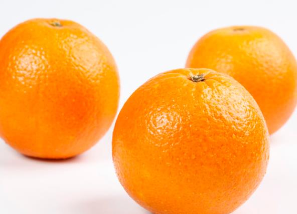 橙子的皮发霉了能吃吗